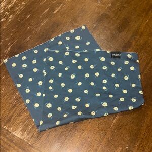 Skida Blue and Yellow Floral neck warmer